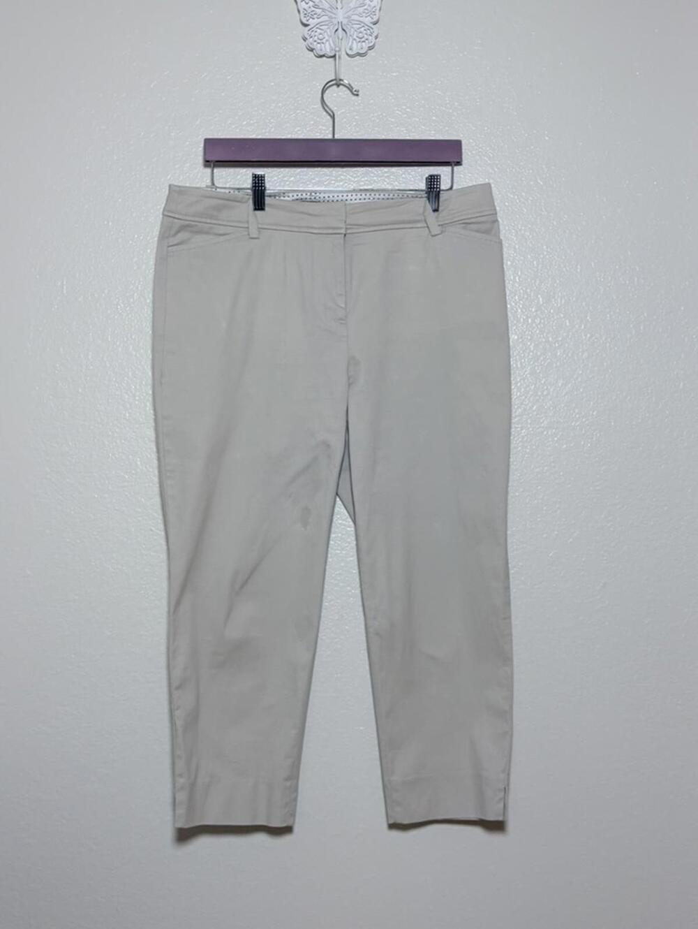 Talbots Perfect Crop Pant Size 10P Khaki Cotton Flat Front Cropped
